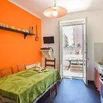 Apartman 3 Bedroom Amazing In Genova