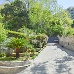 3 Bedroom Amazing In Apartman *