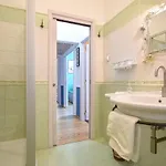 3 Bedroom Amazing In Genova