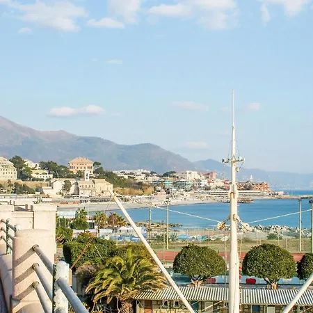 3 Bedroom Stunning In * Genova