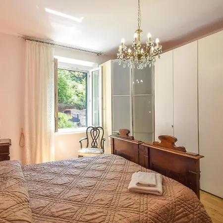 3 Bedroom Amazing In Appartamento *